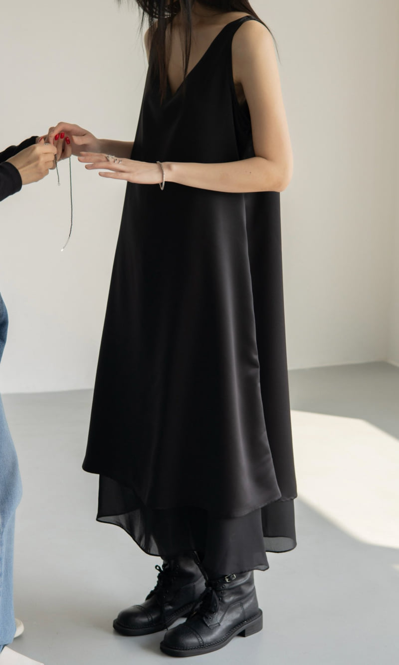 Inssense - Korean Women Fashion - #womensfashion - Silky Sheer Fabric Layered Maxi Dress - 2