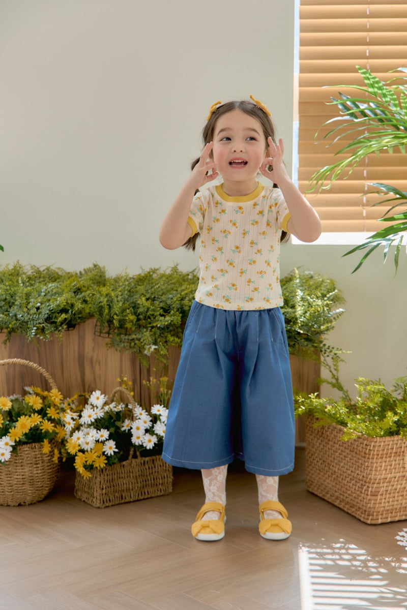 Jazz - Korean Children Fashion - #Kfashion4kids - Eyelet Flower Blouse Tee - 7