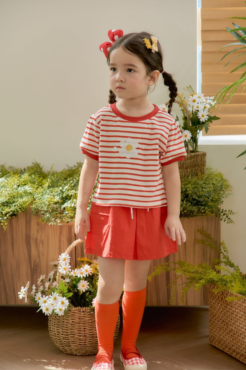 Jazz - Korean Children Fashion - #stylishchildhood - Flower Embroidery Blouse Tee - 4