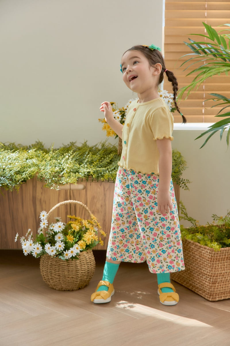 Jazz - Korean Children Fashion - #kidsshorts - Flower Pocket Pants - 2