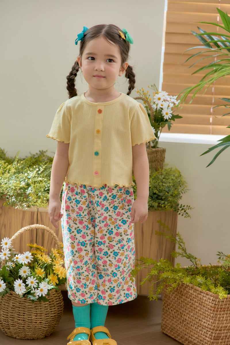 Jazz - Korean Children Fashion - #kidzfashiontrend - Flower Button Rib Blouse - 10