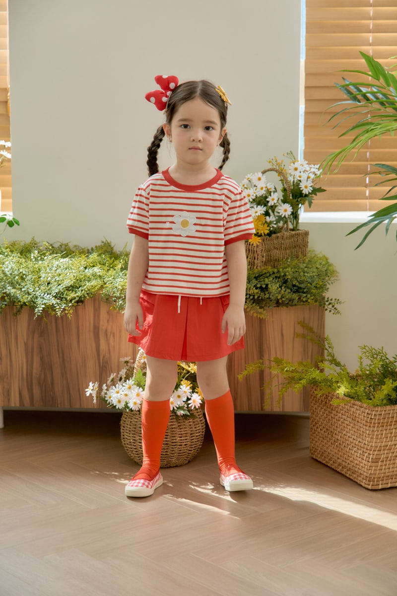 Jazz - Korean Children Fashion - #stylishchildhood - Flower Embroidery Blouse Tee - 3