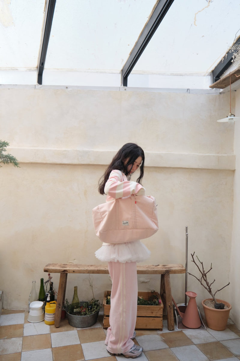 Jejeunosity - Korean Women Fashion - #momslook - Adult Velvet Track Pants - 11