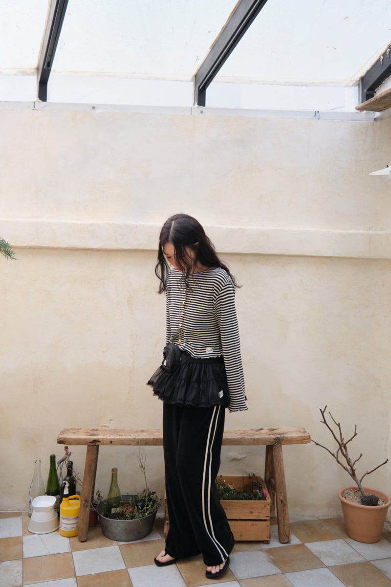 Jejeunosity - Korean Women Fashion - #momslook - Adult Velvet Track Pants - 3