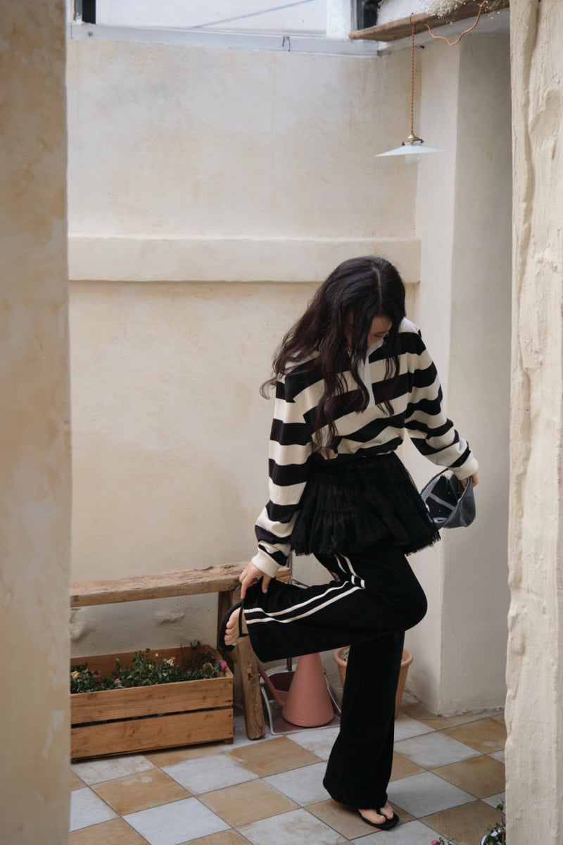 Jejeunosity - Korean Women Fashion - #momslook - Adult Velvet Track Pants - 7
