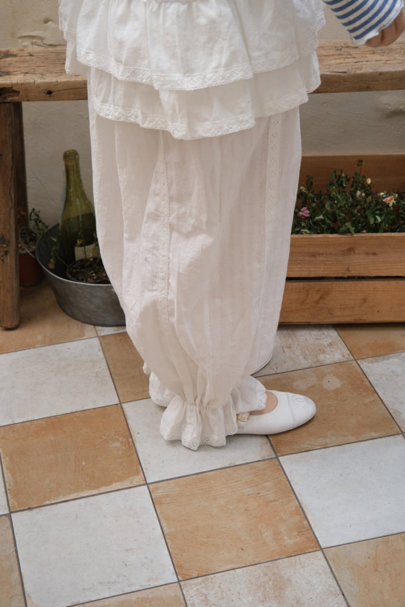 Jejeunosity - Korean Women Fashion - #momslook - Adult Vanilla Frill Pants