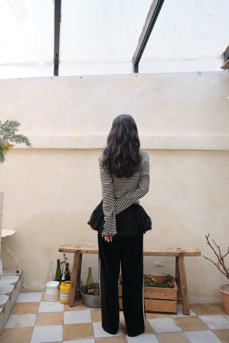 Jejeunosity - Korean Women Fashion - #thatsdarling - Adult Velvet Track Pants