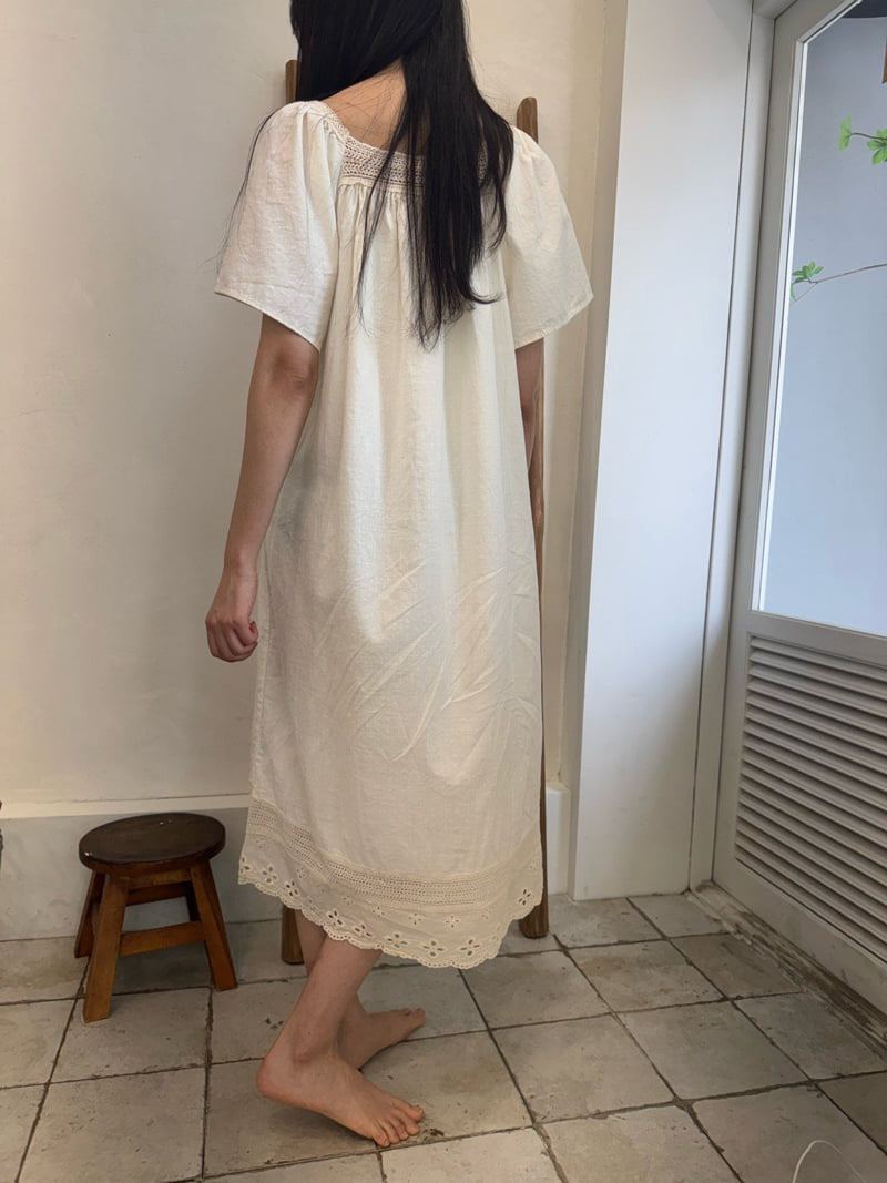 Lovin - Korean Women Fashion - #momslook - Cleaning Mom One-piece - 10