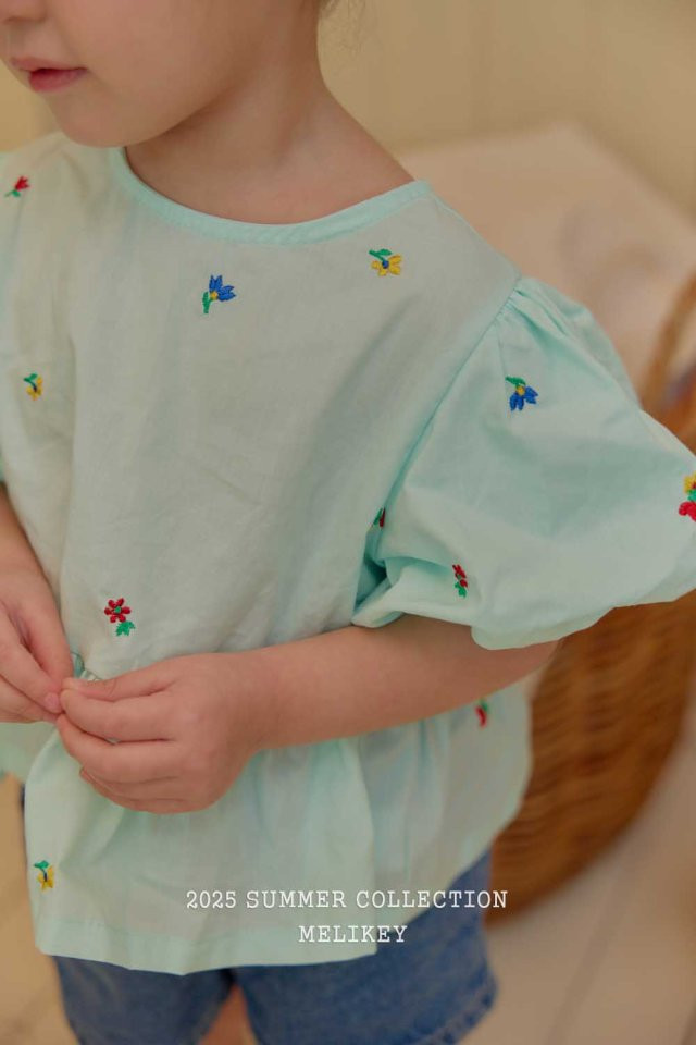 Melikey - Korean Children Fashion - #fashionkids - Flower Puff Blouse - 8