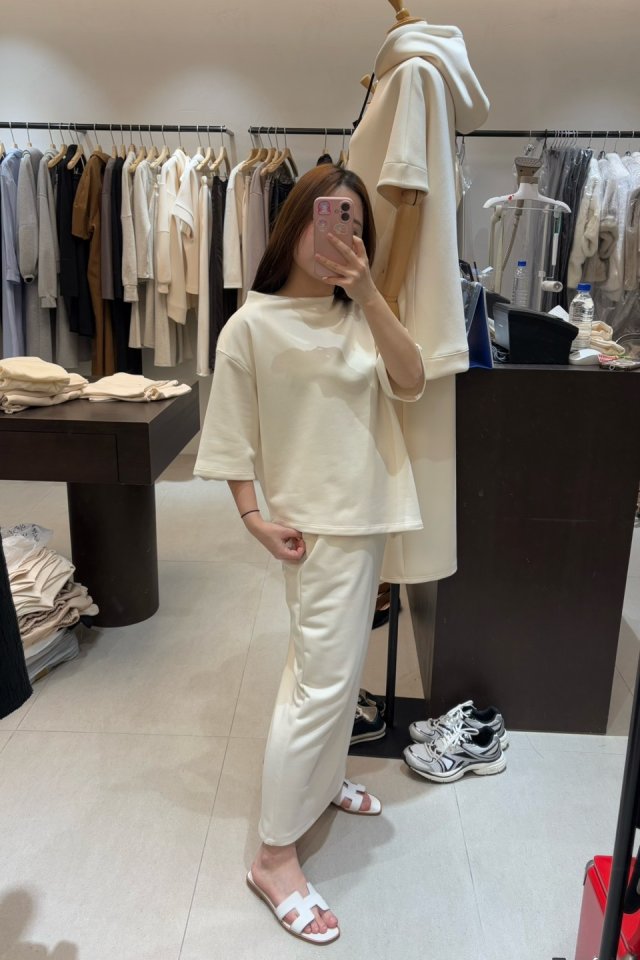 Merry J - Korean Women Fashion - #momslook - Romance Slanted Tee - 2