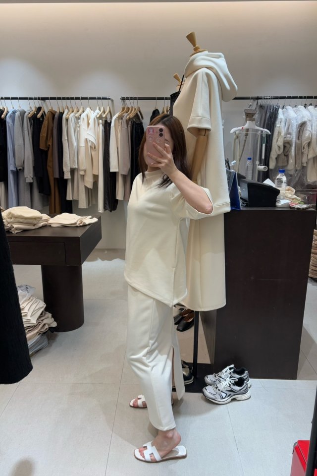 Merry J - Korean Women Fashion - #momslook - Romance Slanted Tee - 3