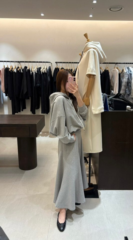 Merry J - Korean Women Fashion - #thelittlethings - Jimmy Hole Pants - 2