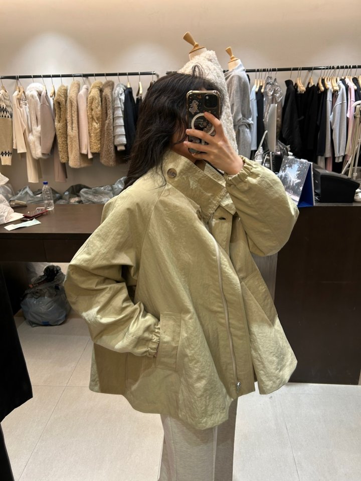 Merry J - Korean Women Fashion - #vintageinspired - Toy Half Trench Jacket - 11