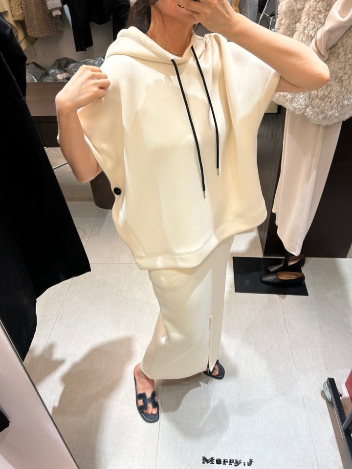 Merry J - Korean Women Fashion - #momslook - Louis Pancho Hoody - 4