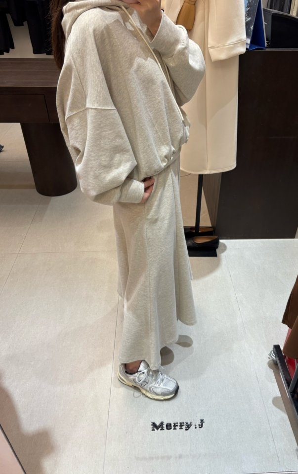 Merry J - Korean Women Fashion - #womensfashion - Jimmy Hole Pants - 10