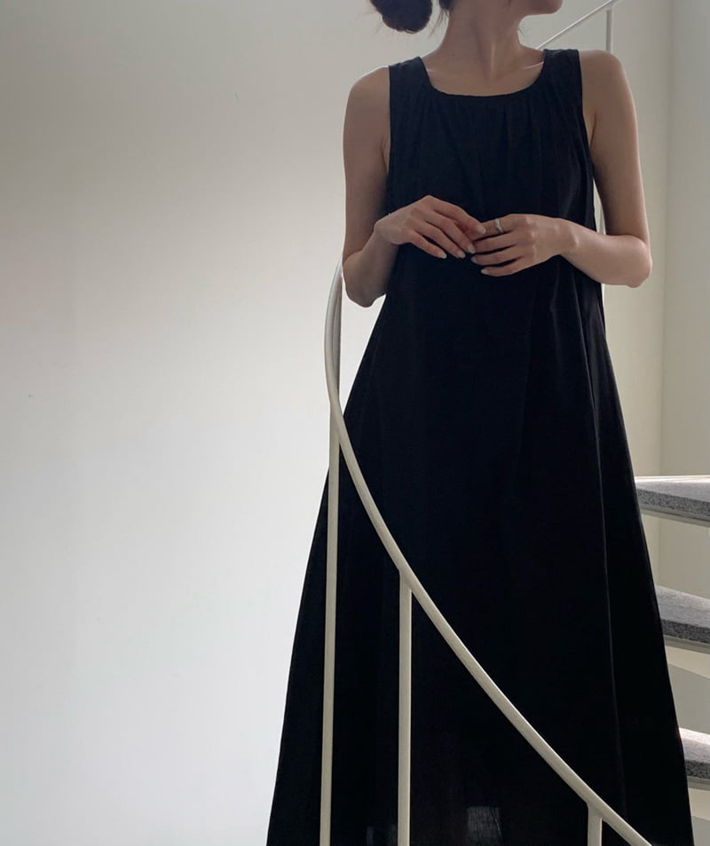 Moani - Korean Women Fashion - #momslook - Cotton Shirring Sleeveless Dress - 3