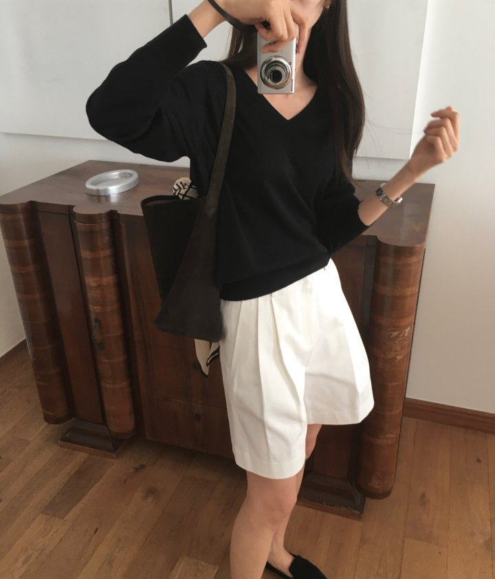Moani - Korean Women Fashion - #restrostyle - Summer Silk Wool V Neck Knit