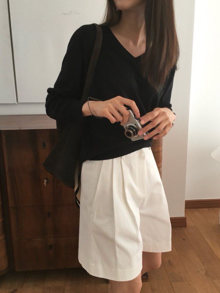 Moani - Korean Women Fashion - #romanticstyle - Summer Silk Wool V Neck Knit - 2