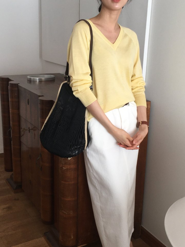 Moani - Korean Women Fashion - #shopsmall - Summer Silk Wool V Neck Knit - 4