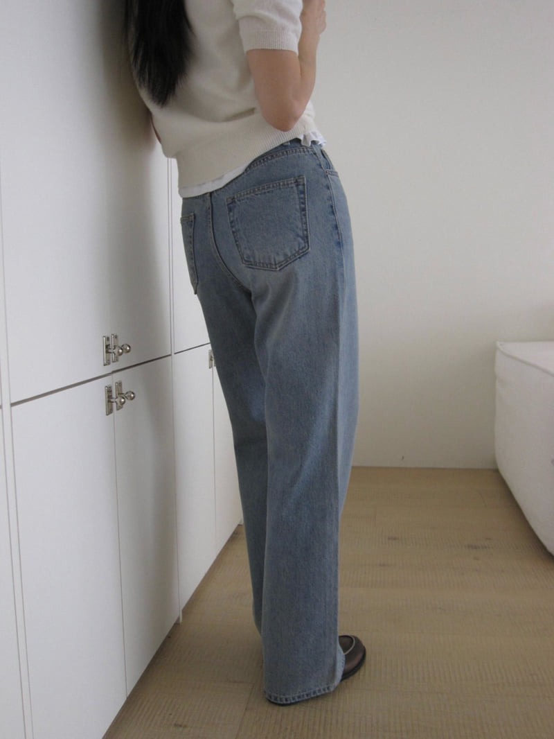 Moani - Korean Women Fashion - #vintageinspired - Relaxed Loose Fit Jeans - 10