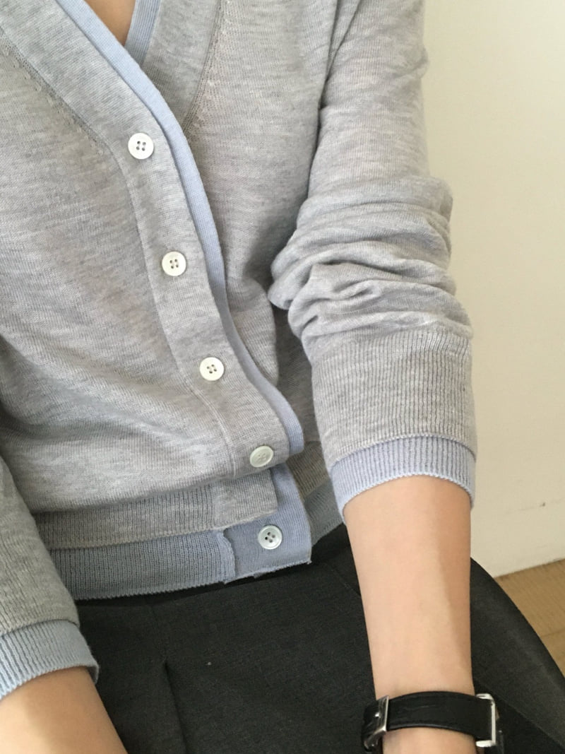 Moani - Korean Women Fashion - #momslook - Layered Silk Wool V Neck Cardigan - 4