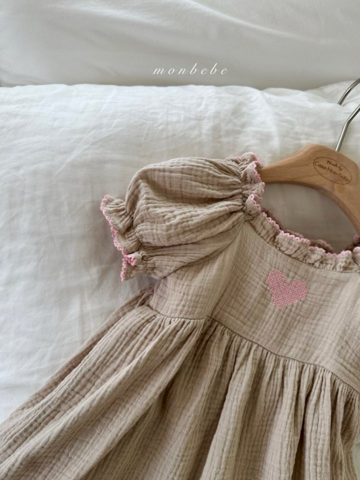 Monbebe - Korean Baby Fashion - #babygirlfashion - Heart Pin Coat Suit - 3