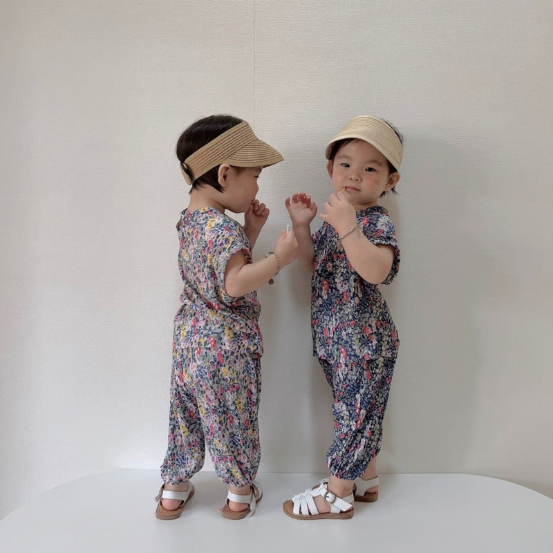 Moran - Korean Children Fashion - #Kfashion4kids - Montble Pleated Top Bottom Set - 2
