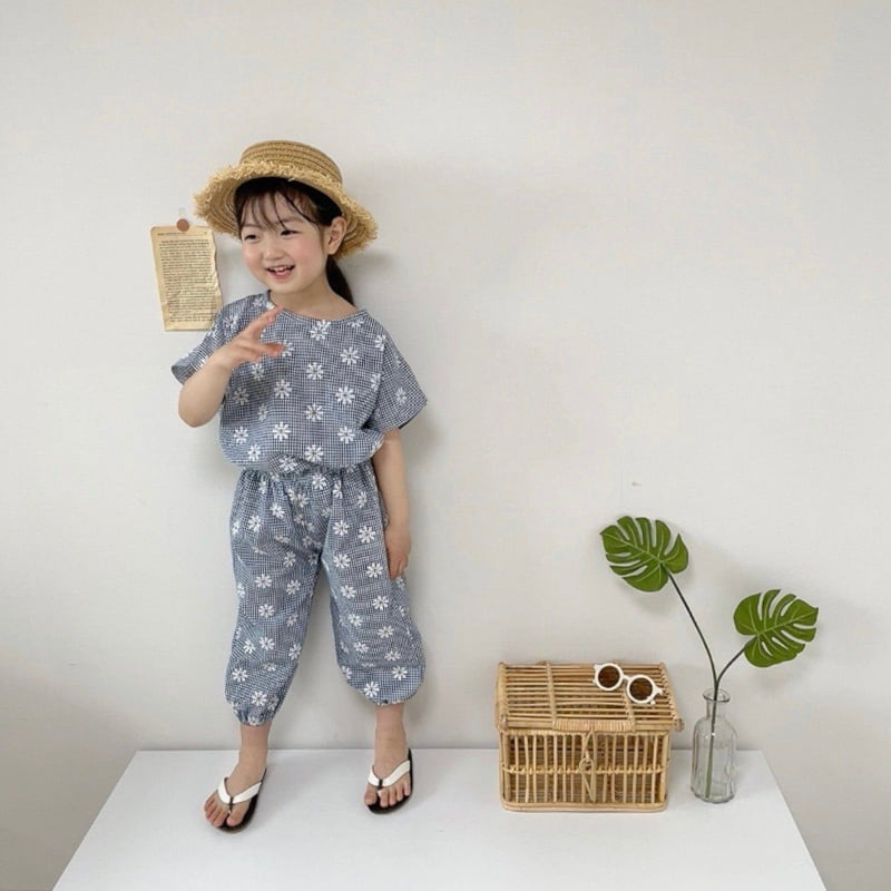Moran - Korean Children Fashion - #Kfashion4kids - Daisy Top Bottom Set - 7
