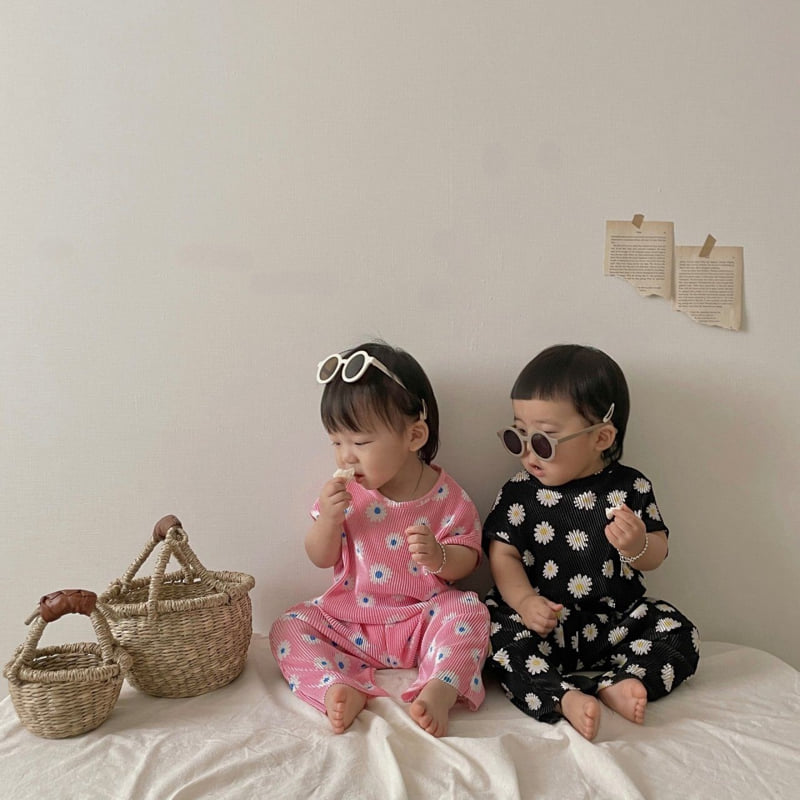 Moran - Korean Children Fashion - #discoveringself - Daisy Pleats Top Bottom Set - 3