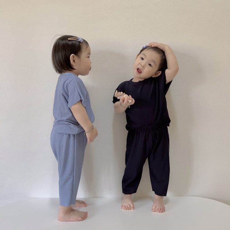 Moran - Korean Children Fashion - #kidsstore - Cool Pleated Top Bottom Set - 8