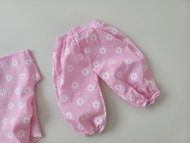Moran - Korean Children Fashion - #prettylittlegirls - Daisy Top Bottom Set - 11