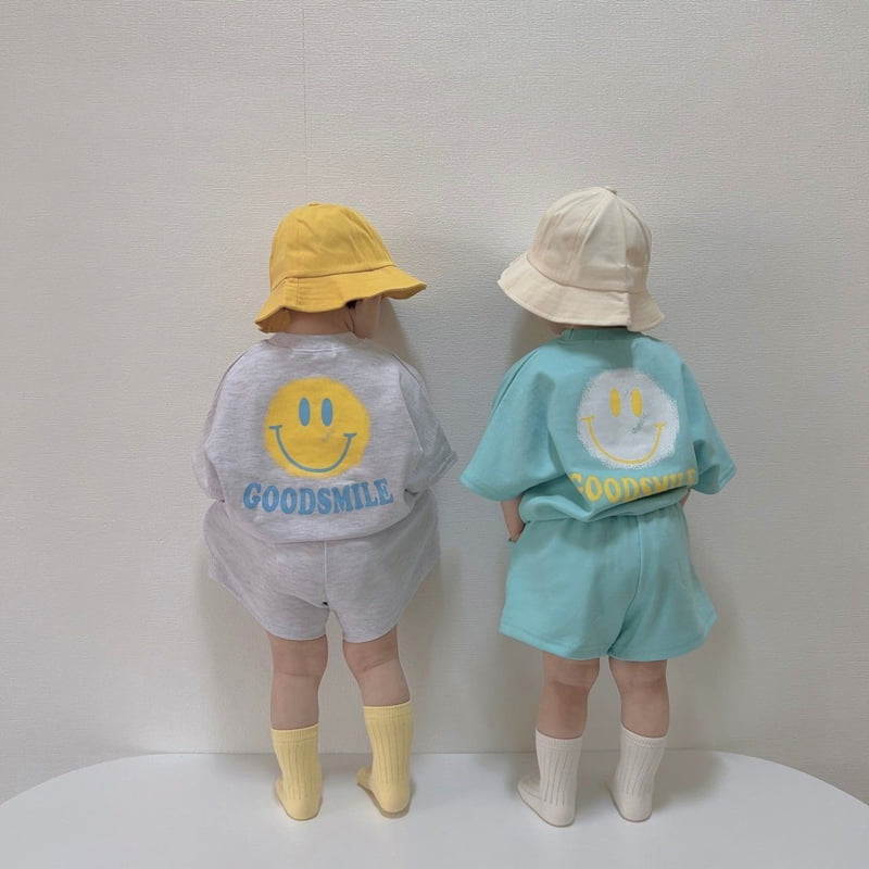 Moran - Korean Children Fashion - #prettylittlegirls - Good Smile Top Bottom Set - 8