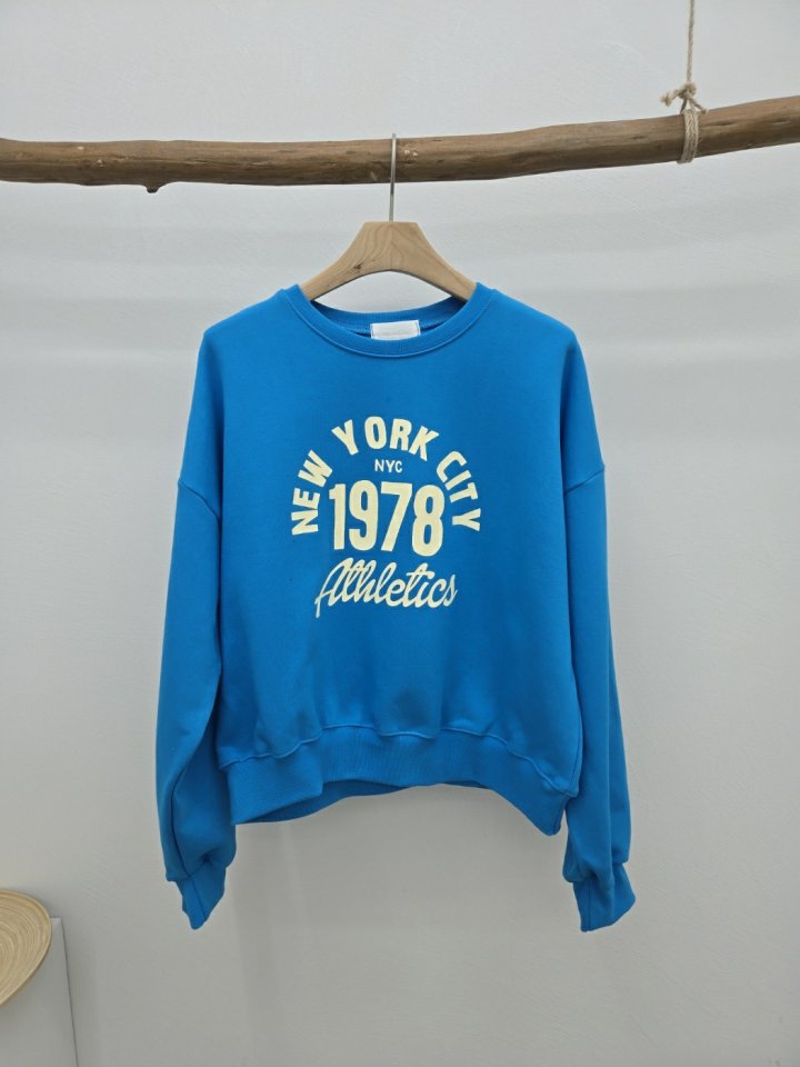 Most - Korean Women Fashion - #momslook - New York Sweatshirts - 3