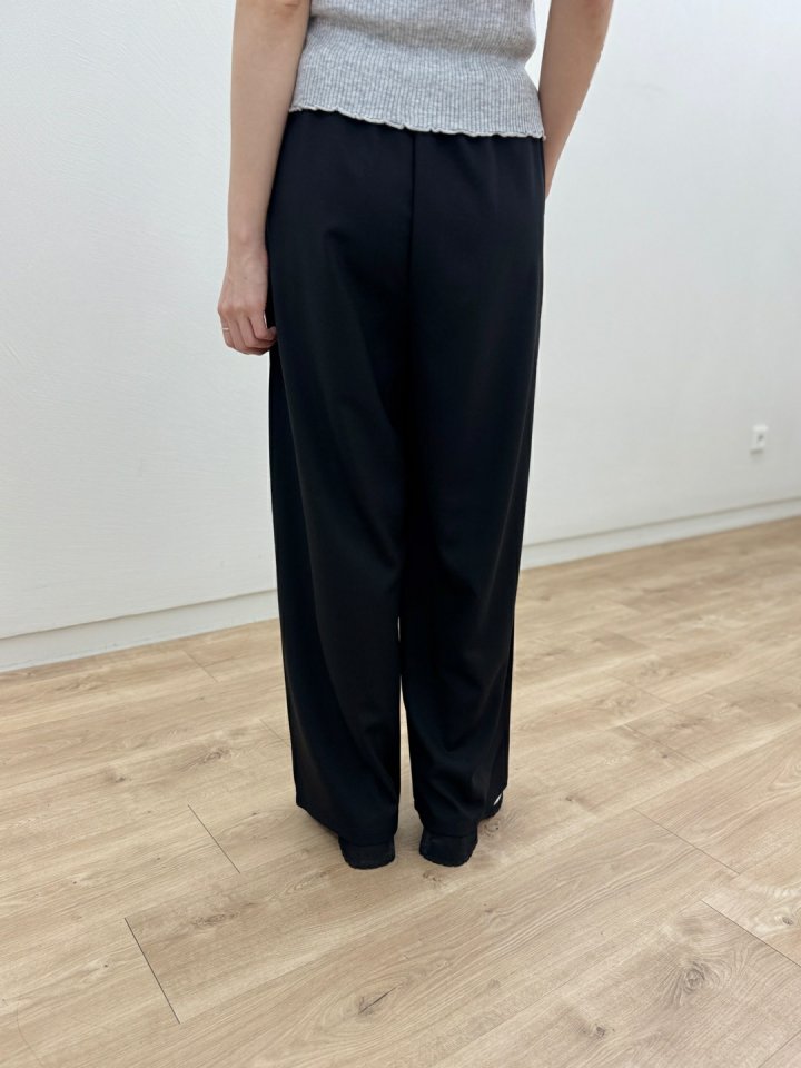Most - Korean Women Fashion - #momslook - Salty Pants - 9