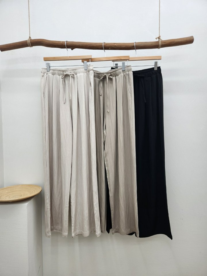 Most - Korean Women Fashion - #restrostyle - Easy Pants - 11