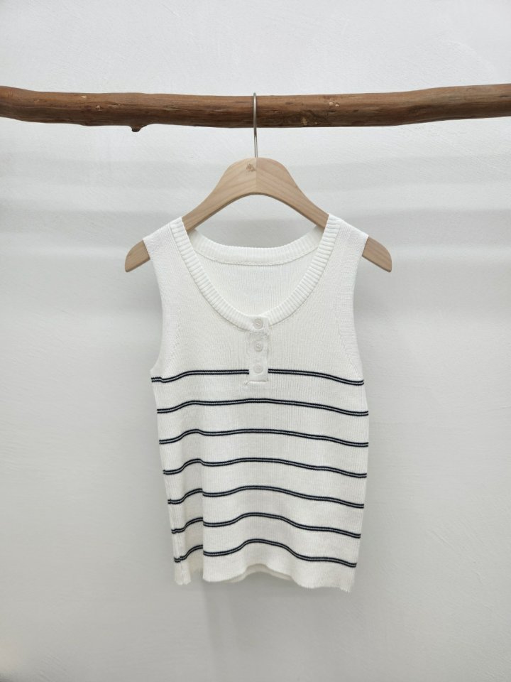 Most - Korean Women Fashion - #womensfashion - Grow Stripe Sleeveless