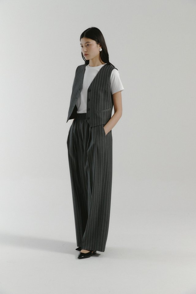 Neroli36 - Korean Women Fashion - #momslook - Muse Band Pleats Pants - 12