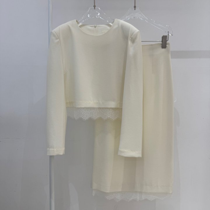 Neroli36 - Korean Women Fashion - #momslook - Lace H Skirt - 4