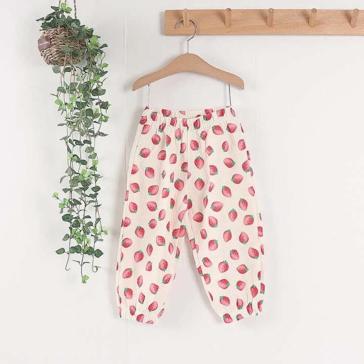 New Pierrot - Korean Baby Fashion - #babylifestyle - Strawberry Leggings - 4