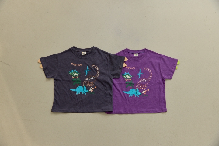 Orange Mom - Korean Children Fashion - #childofig - Sleeve Horn Dino Tee