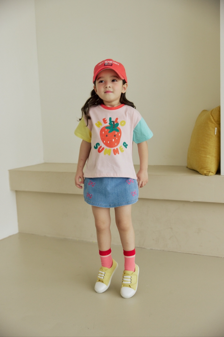 Orange Mom - Korean Children Fashion - #fashionkids - Raglan Strawberry Tee - 6