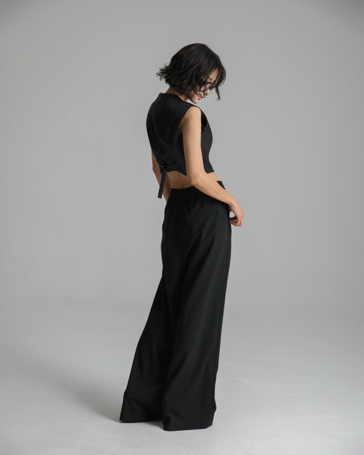 Paper Moon - Korean Women Fashion - #momslook - Three Button Detail Tailroed Cropped Vest