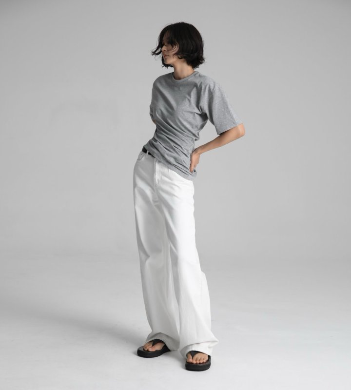 Paper Moon - Korean Women Fashion - #momslook - High Rise Wide Leg White Denim Pants