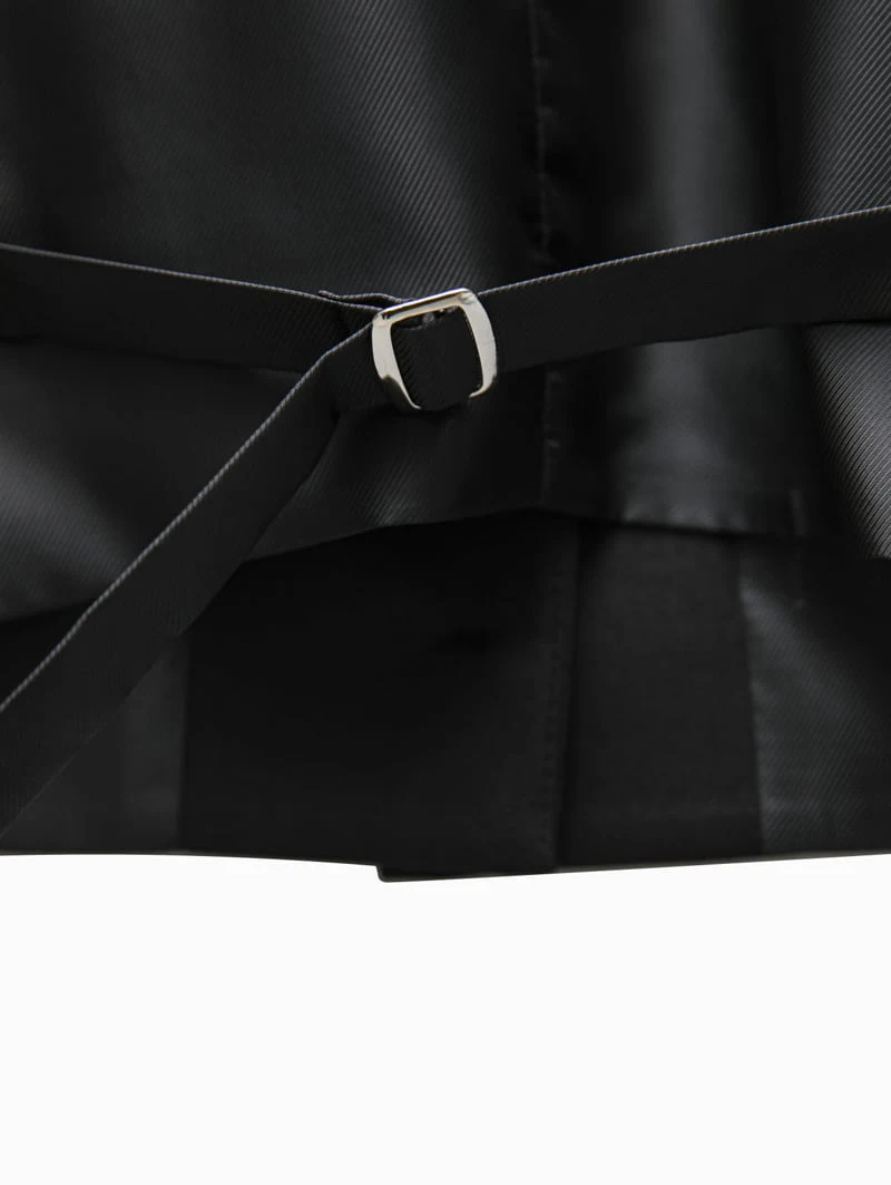 Paper Moon - Korean Women Fashion - #restrostyle - Three Button Detail Tailroed Cropped Vest - 12
