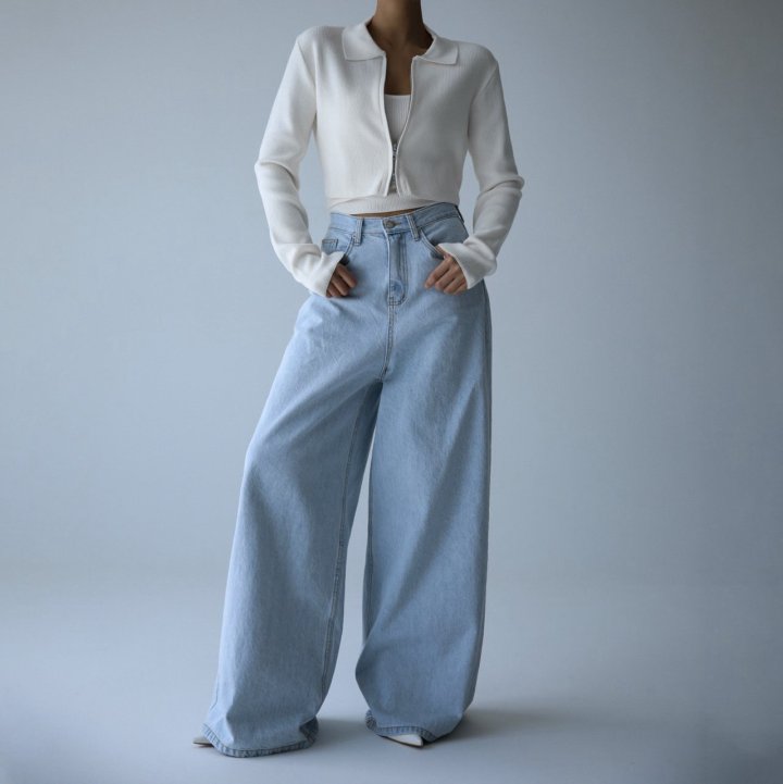 Paper Moon - Korean Women Fashion - #shopsmall - Two Way Zipped Detail Cropped Cardigan