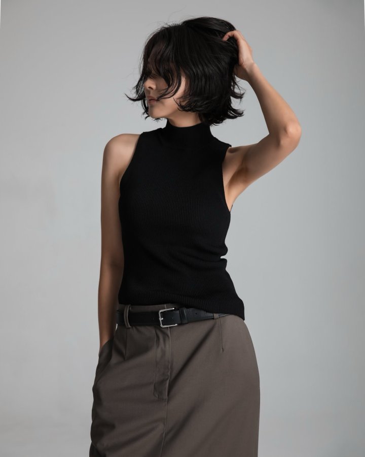 Paper Moon - Korean Women Fashion - #vintagekidsstyle - High Neck Ribbed Sleeveless Cropped Knit Top - 6