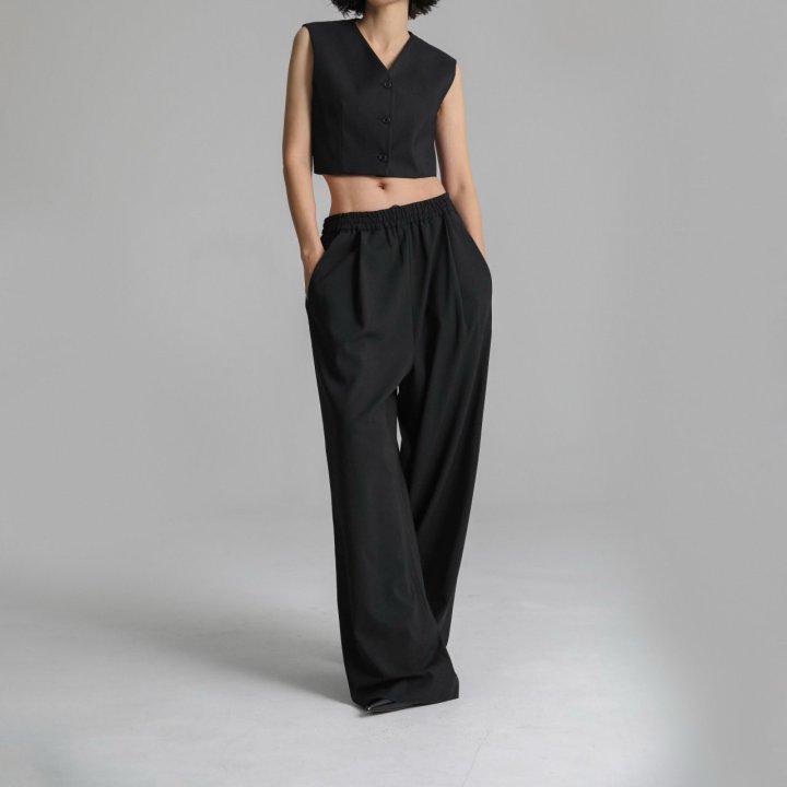 Paper Moon - Korean Women Fashion - #momslook - Three Button Detail Tailroed Cropped Vest - 4