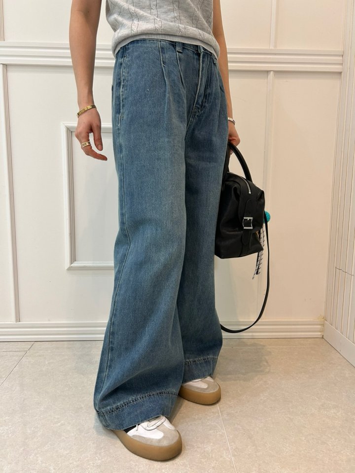 Pearls room - Korean Women Fashion - #momslook - Pintuck Pleated Blue Pants - 5