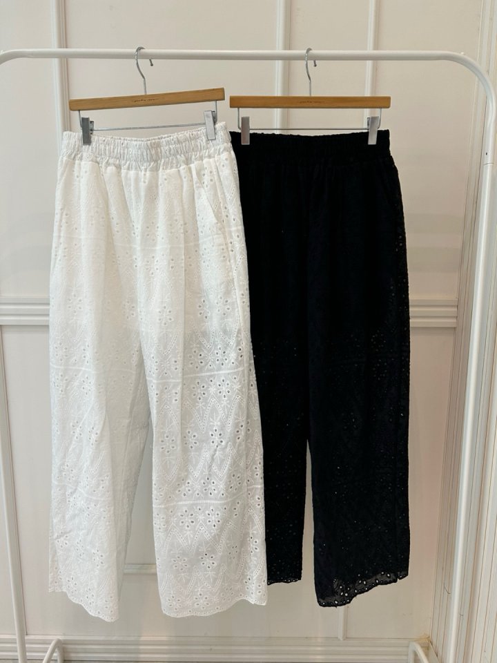 Pearls room - Korean Women Fashion - #momslook - Lace Slacks - 11