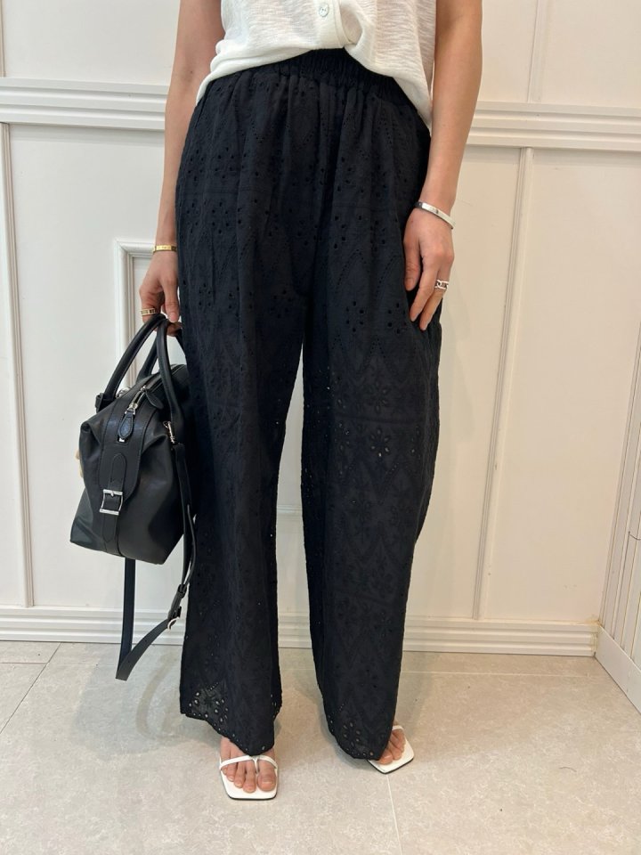 Pearls room - Korean Women Fashion - #momslook - Lace Slacks - 7